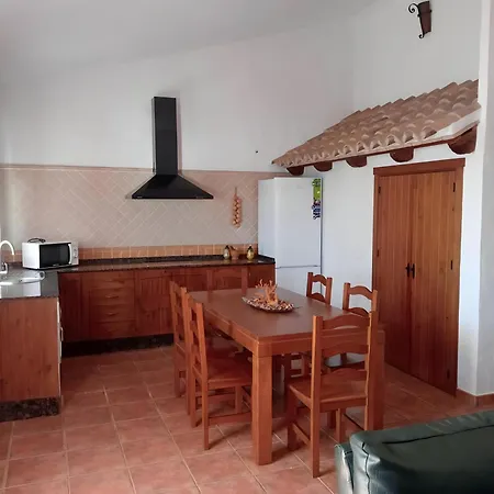 Encantador Con Piscina Privada *